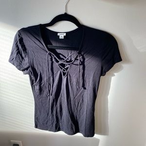 Garage laced shirt size medium color, black